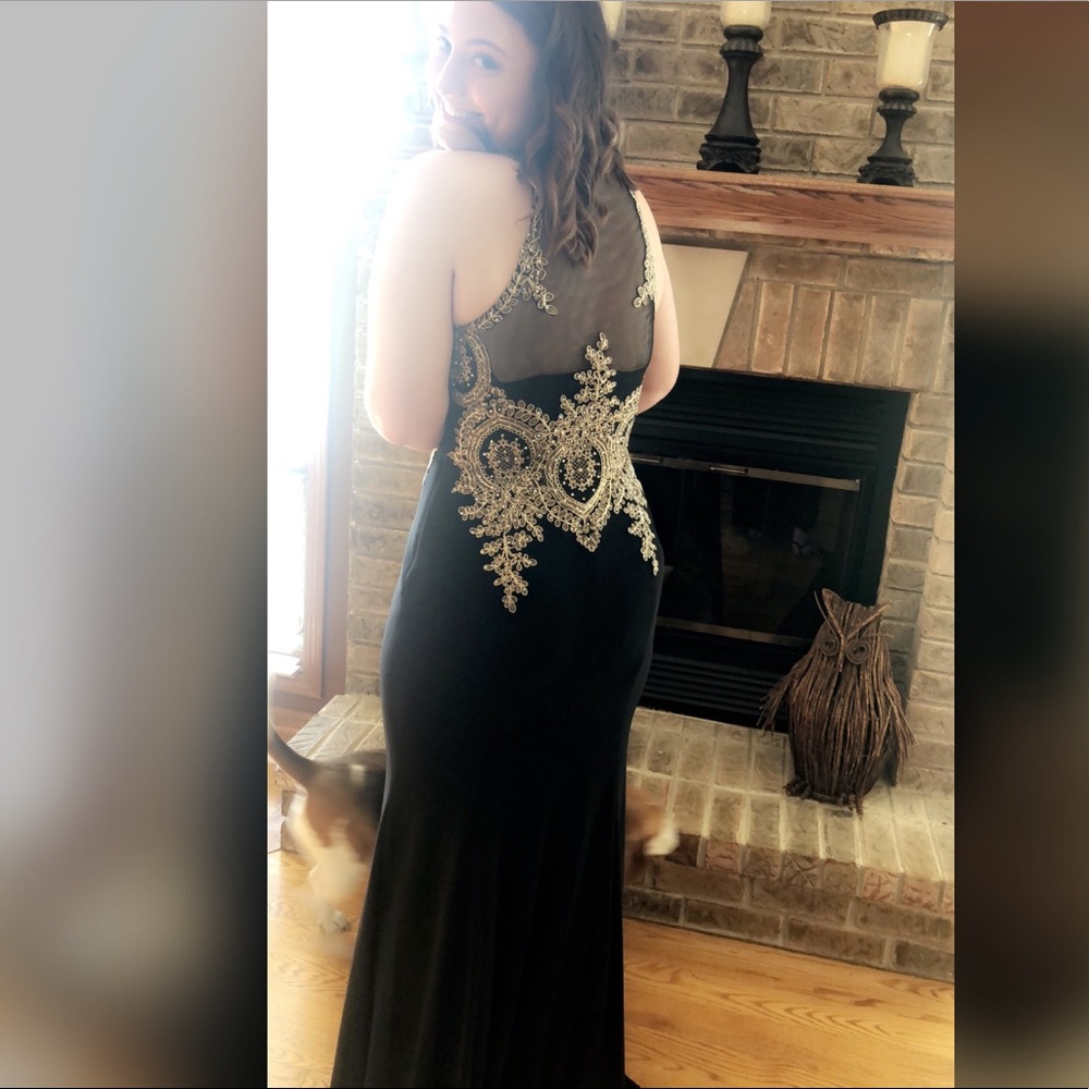 Prom dress - Picture 3 of 7
